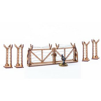 4x Corner Barbed Wire Fences and Gate